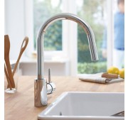 Köögisegisti Grohe Concetto väljatõmmatava käsidušiga Dual Spray kroom