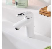 Valamusegisti Grohe Eurostyle S-Size põhjaklapiga valge
